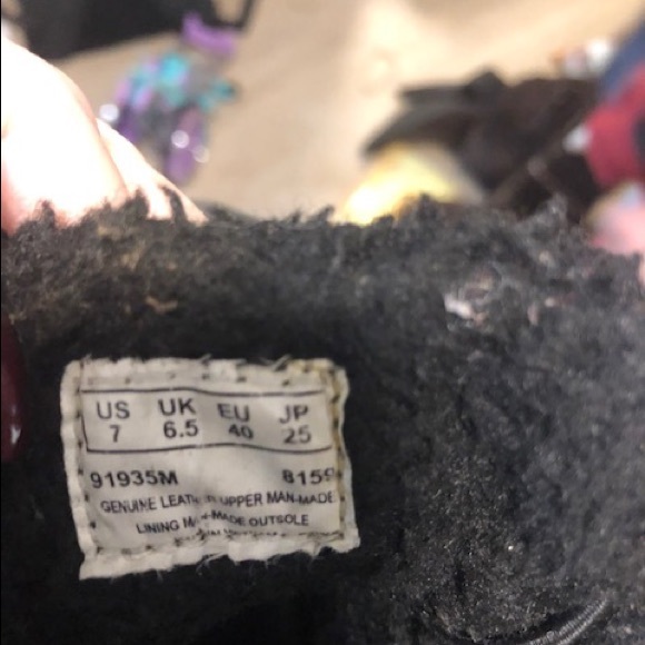 Timberland size 7 winter, snow boots - Picture 5 of 6